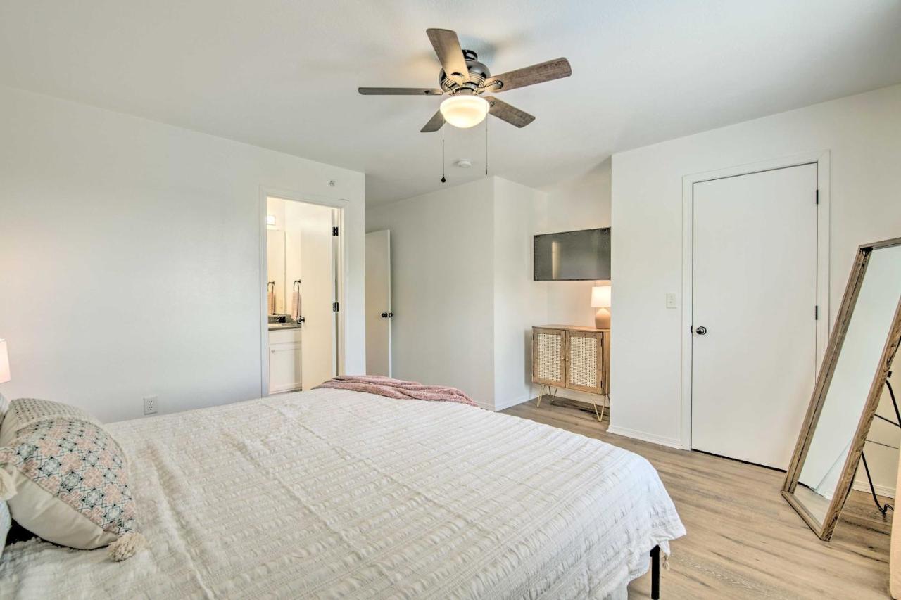 Cozy Branson Retreat With Balcony, 2 Mi To 76 Strip Leilighet Eksteriør bilde