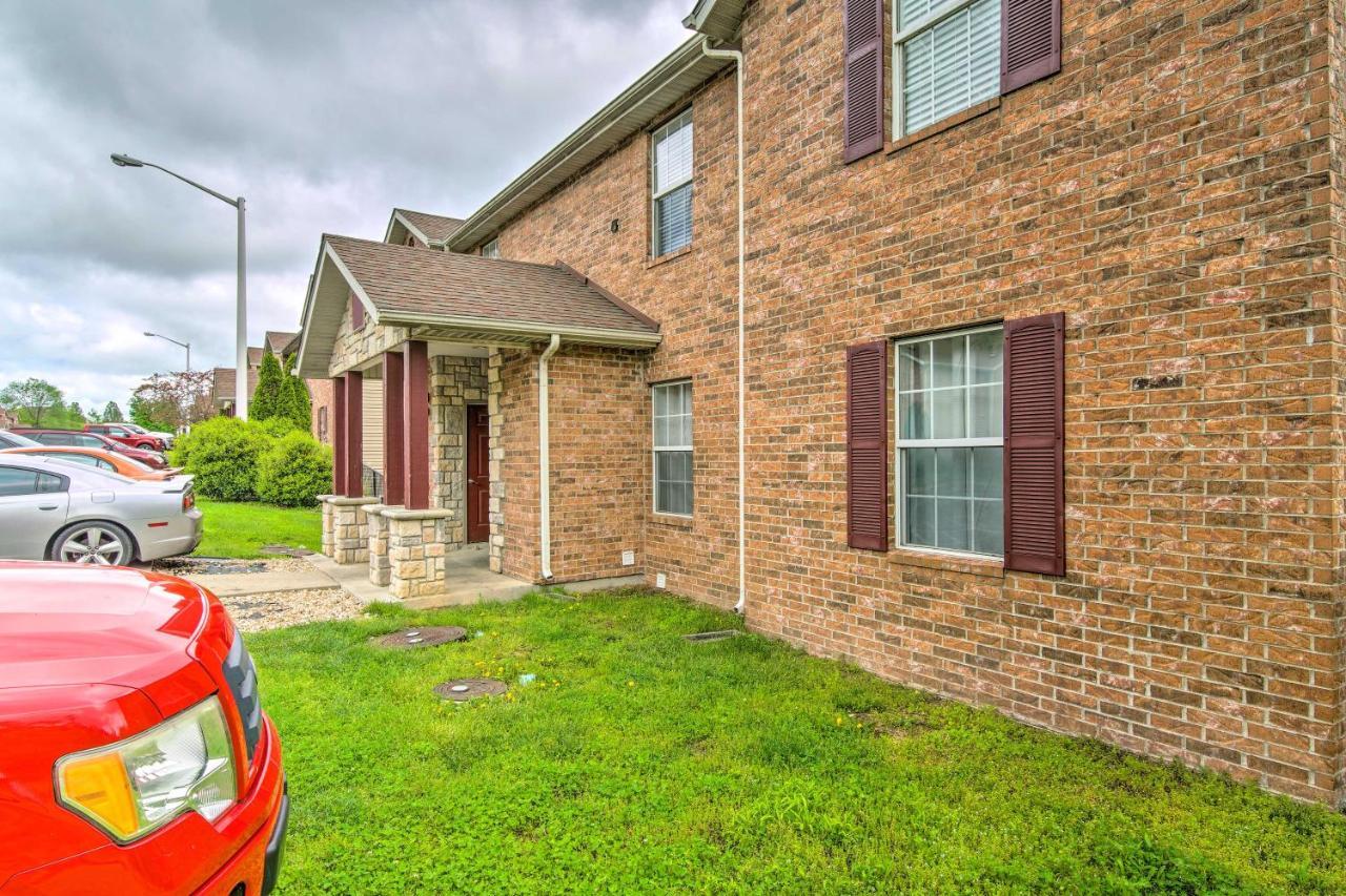 Cozy Branson Retreat With Balcony, 2 Mi To 76 Strip Leilighet Eksteriør bilde
